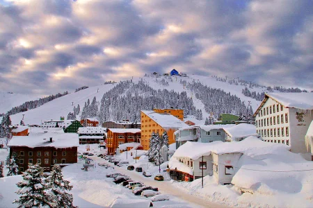 Uludağ Kış Tatili Rehberi: Zirvede Unutulmaz Bir Macera Sizi Bekliyor!