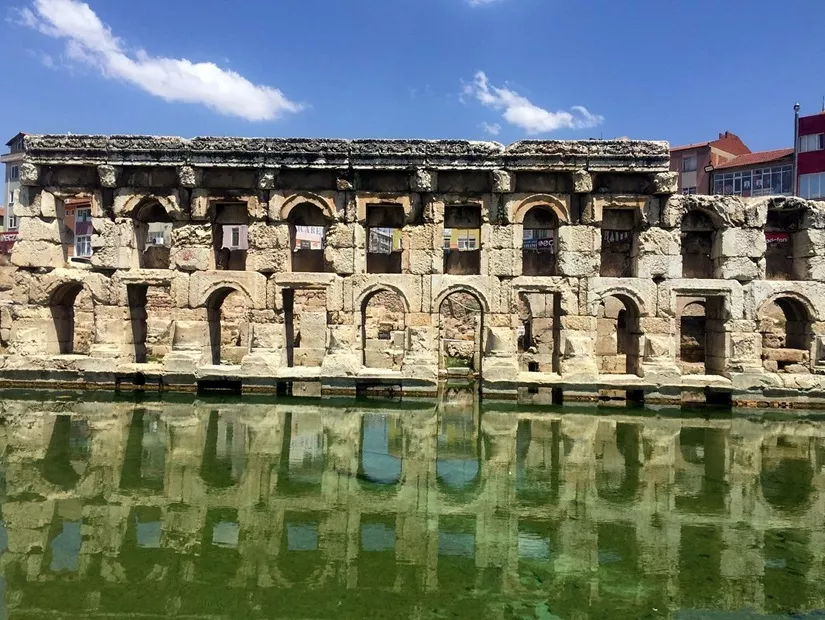 Sarıkaya Roma Hamamı